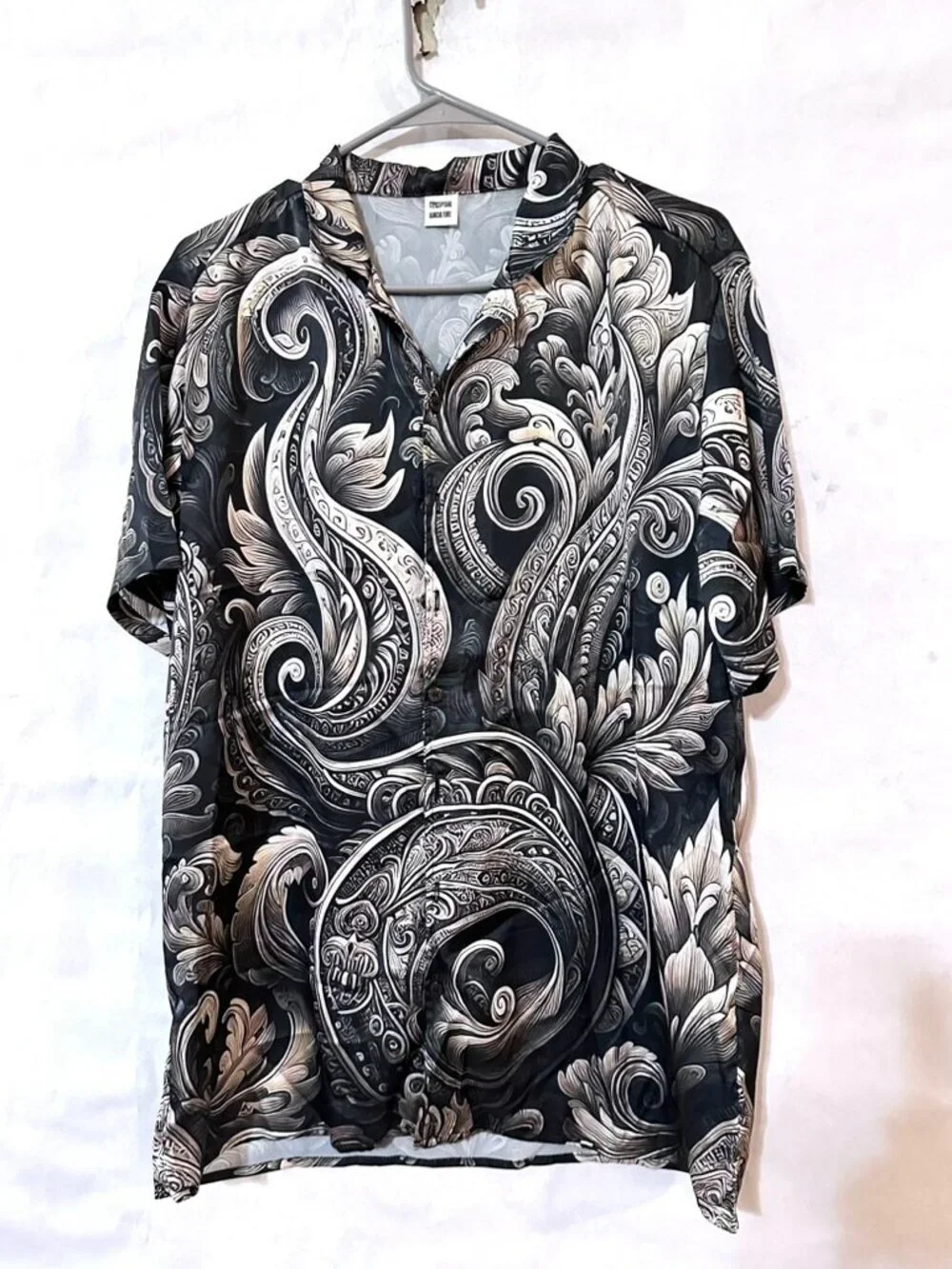Black Paisley Satin Short Set Shirt loungewear Size large Mens Pajamas Chillwear